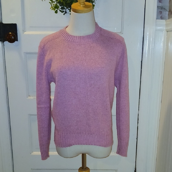 Vintage Lavender Women's Crew Neck Sweater - Picture 1 of 3